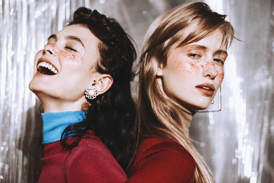 Tongxiang Baoyi Textile Co. , Ltd.